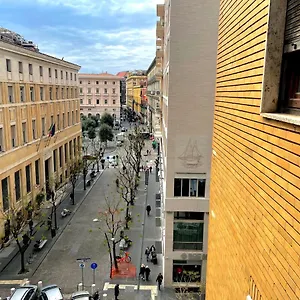 Gasthof Silia House Centro, Neapel